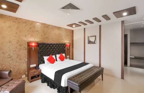 Mysore Hotel | Capital O 18430 The Dawn Hotel