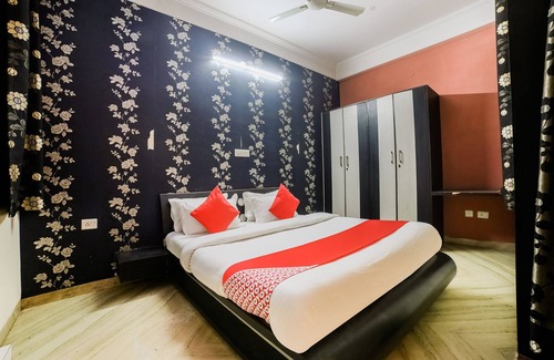 Shyam Nagar Hotel | Capital O 37274 The Royal Palace