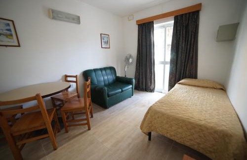 Qawra Apartment | Cardor Holiday Complex