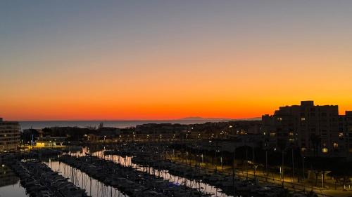 Carnon-Plage Apartment | Carnon Plage, Vue panoramique sur mer port proche Parc Expo