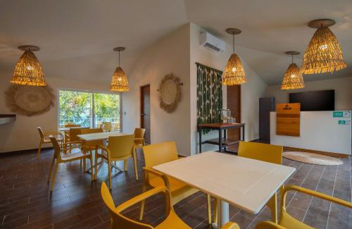 Bacalar Hotel | Casa Aakal Lagoon Front