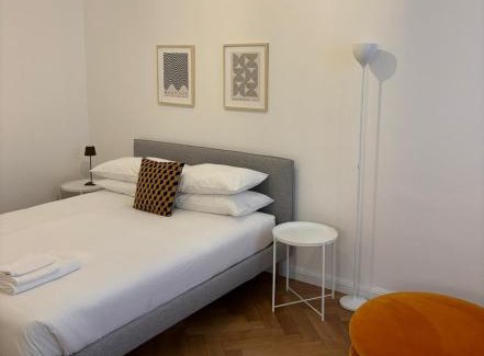 Barriera Vecchia-San Giacomo Apartment | CASA AUGUSTO