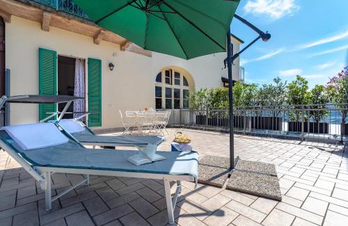 Campagnano di Roma Apartment | Casa con terrazza panoramica sul lago Maggiore