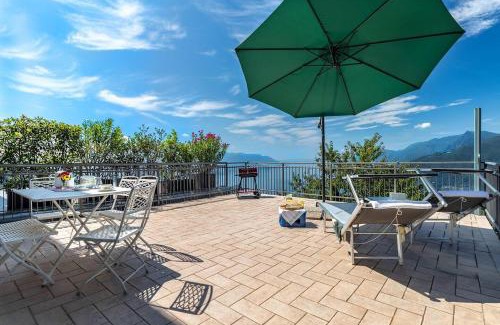 Campagnano di Roma Apartment | Casa con terrazza panoramica sul lago Maggiore