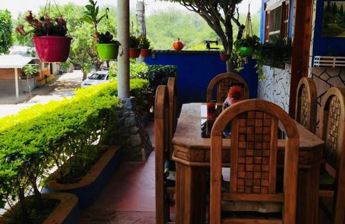 Acatlan House | Casa de campo “Las Bugambilias”.