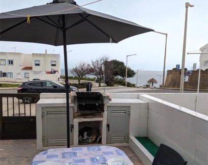 Salema House | Casa do Mar