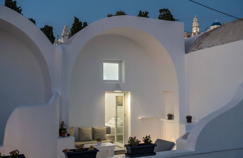 Pyrgos Apartment | Casa Evgenia I Private Villa With Jacuzzi