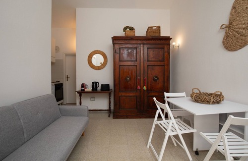 Monte Petrosu Apartment | Casa Girgolu by Wonderful Italy
