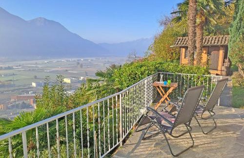 Riazzino Apartment | Casa Nido di Rondine by HolAp SA