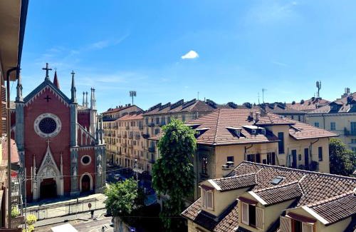 Vanchiglia Apartment | Casa Olivia - charme view in Turin's heart