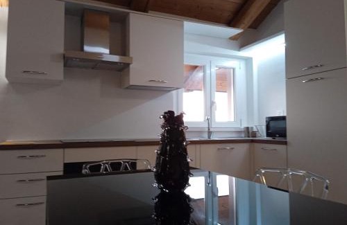 Roddi Apartment | Casa Tuja