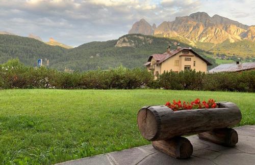 Cortina d'Ampezzo Apartment | Casa vacanze 5 Torri
