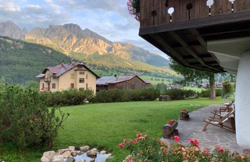 Cortina d'Ampezzo Apartment | Casa vacanze 5 Torri