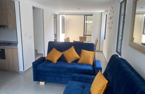 La Tebaida House | Casas Campestres de Lujo con Piscina