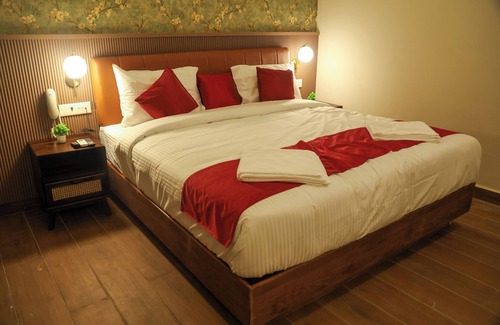 Kalapettai Hotel | Castle 360 Inn