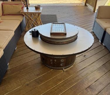 Jewett House | Catskills Mountain Retreat - Luxury Meets Serenity