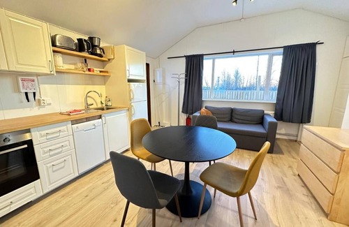 Hella Cabin | Cave Cabins
