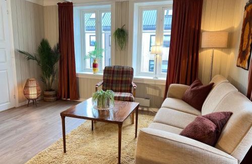 Al Municipality Apartment | Central location in the city center with Free parking