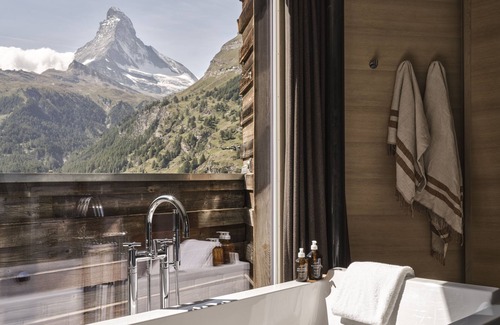 Zermatt Hotel | CERVO Mountain Resort