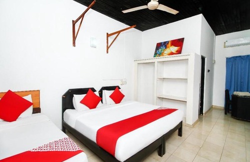 Negombo Hotel | Ceylonica Beach Hotel By Travel Corners