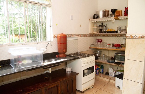 Betim House | Chácara com Wi-Fi de frente à lagoa em Betim/MG