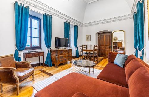 Montreux Apartment | Château du Châtelard
