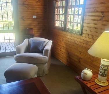 Loteamento Jardim Veu da Noiva House | Chalé Sonho da Vovó - Pertinho do Centrinho!