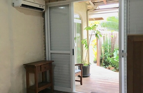 Florianopolis Ski Chalet | CHALET 2 IN GATE CONDOMINIUM 1 BLOCK BEACH|AIR CONDITIONING|WI-FI|BBQ