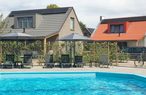 Sint Maarten Ski Chalet | Chalet, 5km from Sea, Camping, Swimming Pool Beach