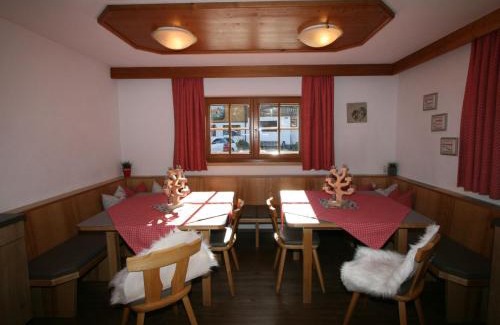 Ramsau im Zillertal Ski Chalet | Chalet Heisenhaushütte by Interhome