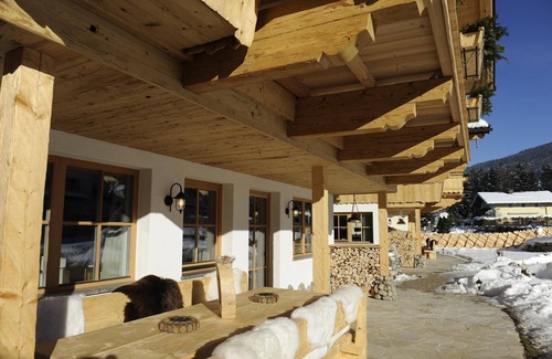 Wagrain Ski Chalet | Chalet in ski area in Wagrain with sauna and pool