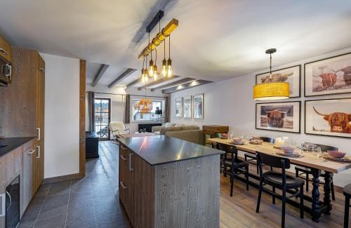 Meribel Village Ski Chalet | Chalet moderne avec parking et wifi, à proximité des pistes et commerces - FR-1-566-20