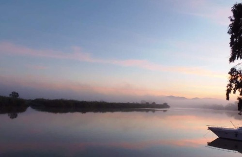San Piero a Grado Ski Chalet | Chalet on river with garden in Tuscany, nature close to the city!