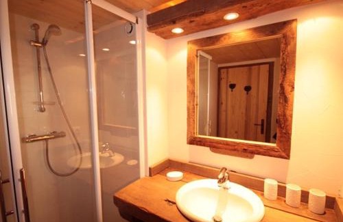 Les Saisies Ski Chalet | Chalet Savoyard 6 Ch - 11 Pers - Pistes des Saisies - Sauna - Cosy et Authentique - FR-1-293-54