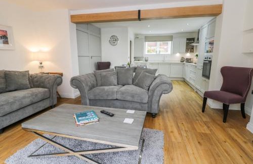 Flamborough House | Chalkstone Cottage