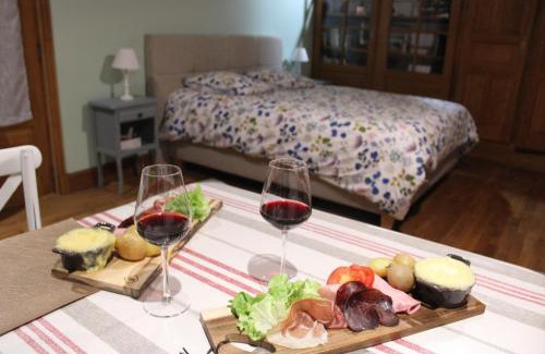Cheylade Bed & Breakfast | Chambre d’hôtes de Curières