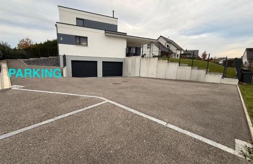 Hundsbach House | Chambre pour 2 au calme climatisée