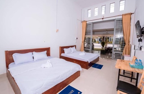 Kampot Hotel | Chan Doungbunleang