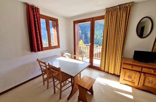 Valfrejus Apartment | Charmant 3P 6 pers à Valfréjus, balcon sud-ouest, proche pistes - FR-1-265-178