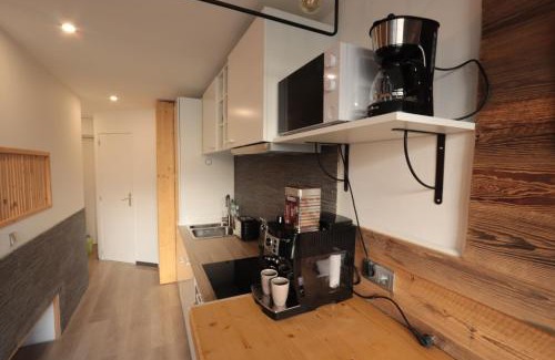Le Lavachet Apartment | Charmant studio 2 personnes, rénové, vue sur le lac du Chevril