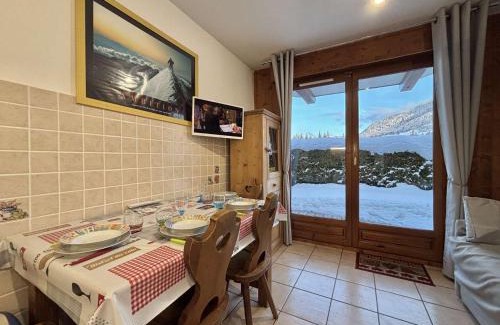Praz-sur-Arly Apartment | Charmant T2 cabine avec parking à Praz-sur-Arly - 4 pers - FR-1-603-49