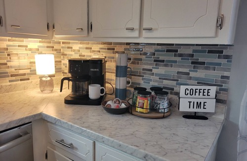 Garden City Cottage | Charming, 2-bedroom family cottage at the Beach in beautiful Murrells Inlet, SC!