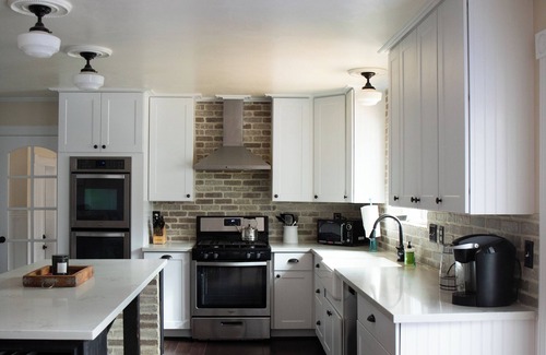 Placerville House | Charming 4-bedroom house with AC and WiFi in Shingle Springs