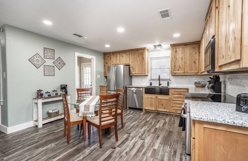 Thackerville House | Charming 4-bedroom house in Thackerville