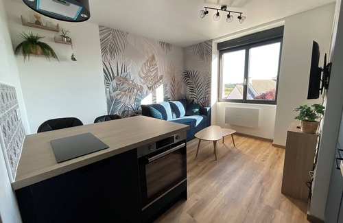 Plougoulm Apartment | Charming apartment 10min walk from the coast