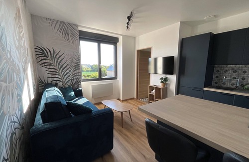 Plougoulm Apartment | Charming apartment 10min walk from the coast