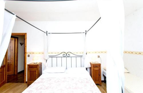 Ramazzano Apartment | Charming Apartment in Ramazzano 110 m² Shared Pool