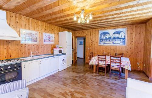 Ramazzano Apartment | Charming Apartment in Ramazzano 110 m² Shared Pool