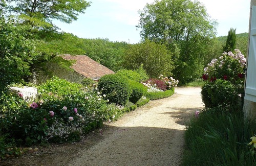 Mauroux Cottage | Charming authentic cosy cottage in the heart of the Quercy countryside