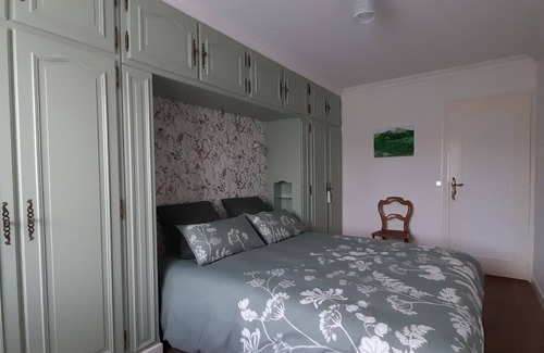 Thorigne-sur-Due Cottage | Charming cottage with garden, WiFi, pets welcome